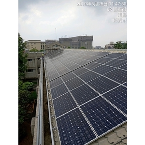 太陽能安裝加屋頂防漏