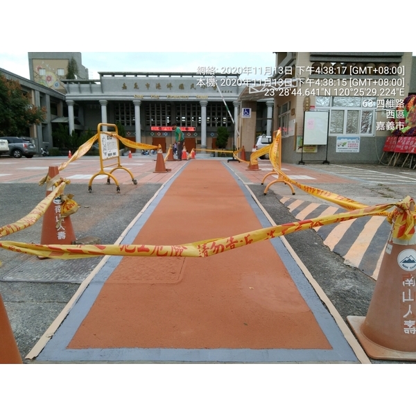 無障礙天然彩砂止滑地坪 無障礙天然彩砂止滑地坪