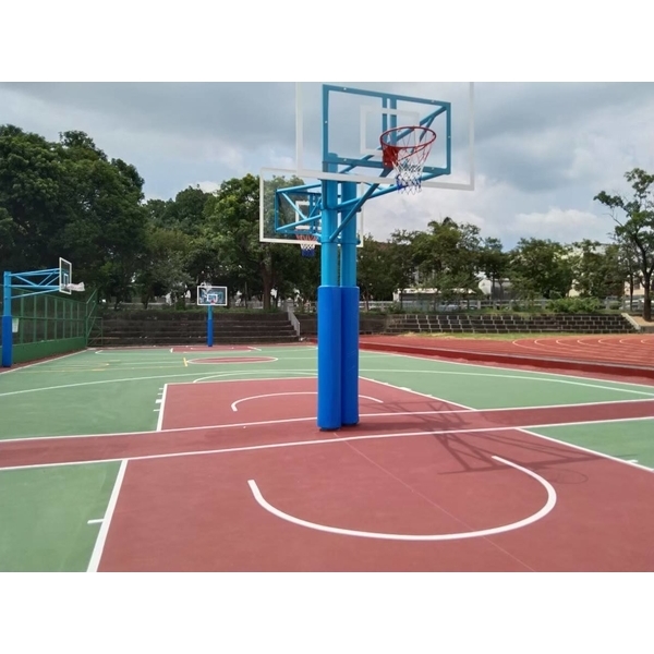 嘉義國中排球場及籃球場