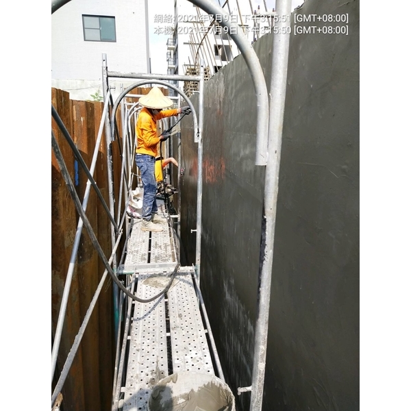 地下室外牆回填面鋪設熱熔式防水毯-麗君室內裝修設計工程有限公司