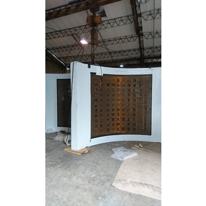 美術館造型屏風