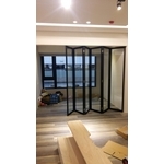 摺疊門 - 錦宥興業有限公司