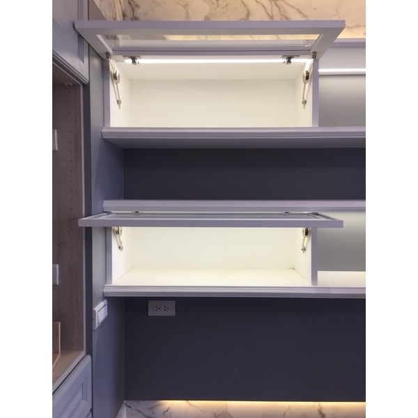 西德鉸鍊櫃子開門-錦宥興業有限公司