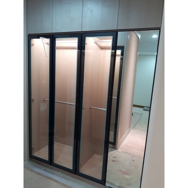 西德鉸鍊櫃子開門,錦宥興業有限公司