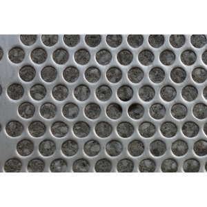 沖孔網 , 一建成鐵絲網行