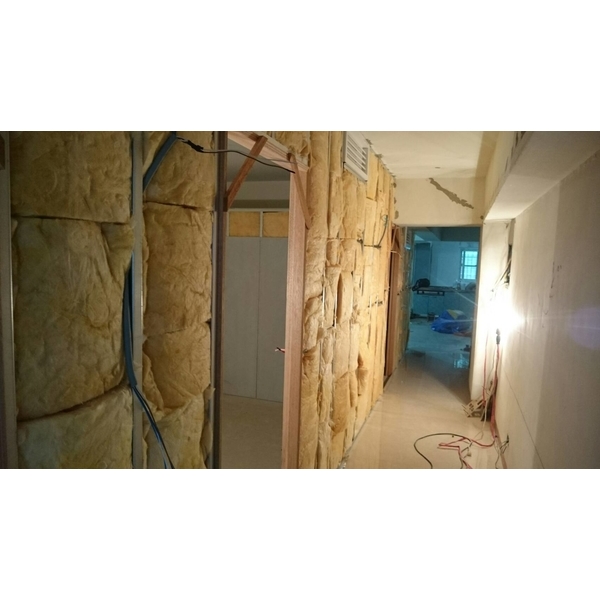 矽酸鈣板隔間內含隔音棉