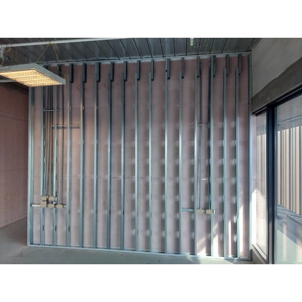 輕隔間及灌漿工程