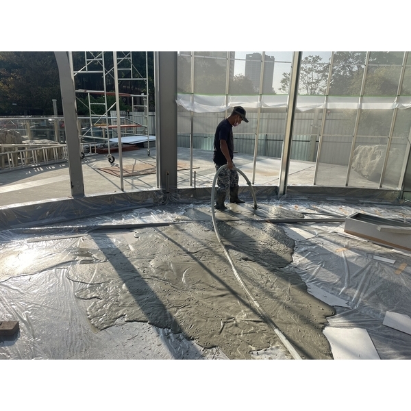 泡沫混凝土(台中草悟廣場墊高,減輕重量),一虢有限公司