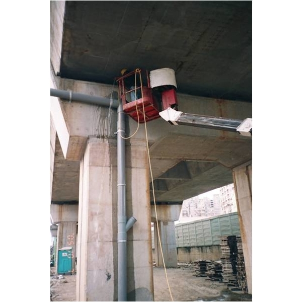 無收縮水泥橋梁支撐墊灌漿,名露工程行