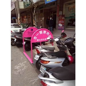 無障礙廣告路橋 , 通好行