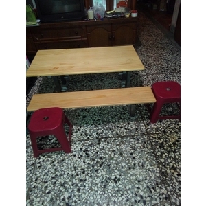 連體桌椅 , 通好行