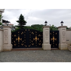 陽明山-鍛造大門