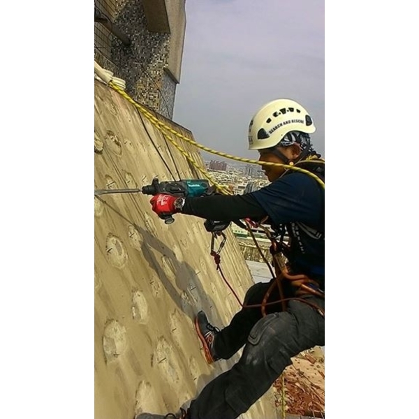 外牆防水高空繩索作業
