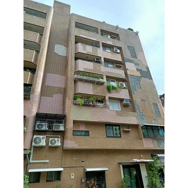 大樓外牆整修 大樓外牆整修-久億工程行