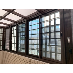 玻璃屋,岱詠有限公司