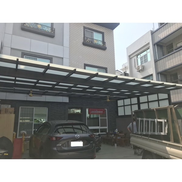 玻璃採光罩-岱詠有限公司