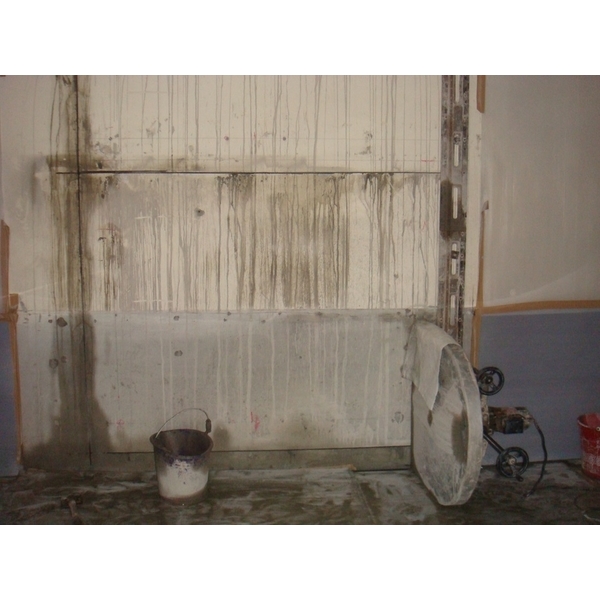 國稅局牆面切割中