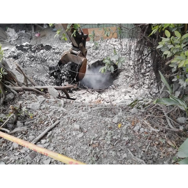 彰化縣大村煙囪拆除