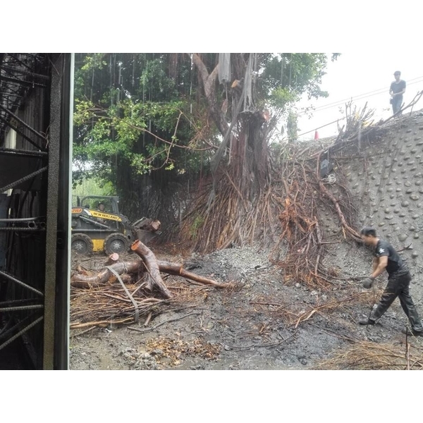 彰化縣大村煙囪拆除