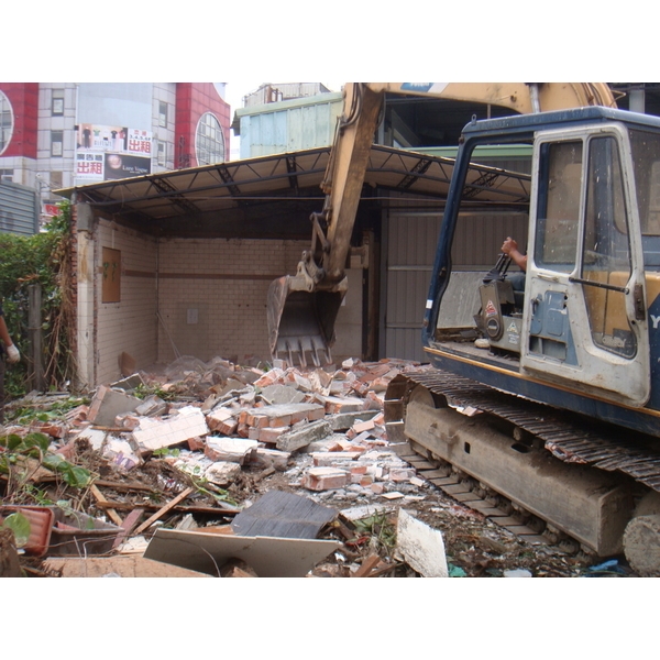 逢甲商圈整地工程