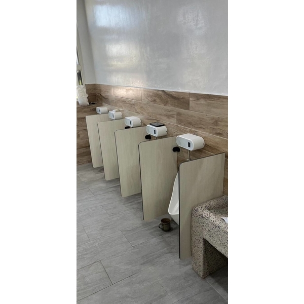 兒童男廁所搗擺