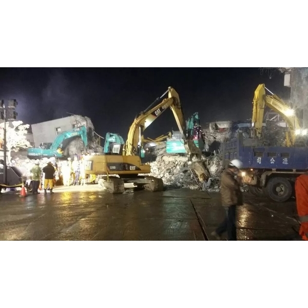 台南維冠金龍大樓倒塌救災-大樓拆除-風速營造有限公司