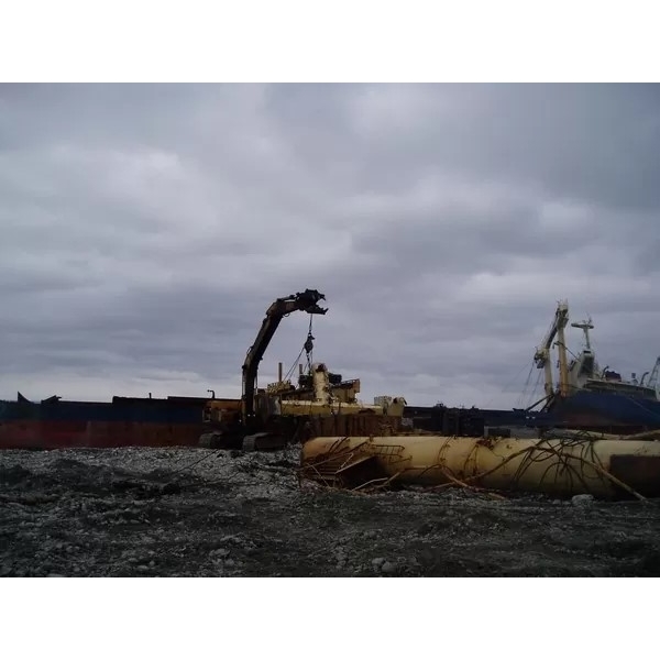 船體拆除 - 海上特殊拆除作業-風速營造有限公司