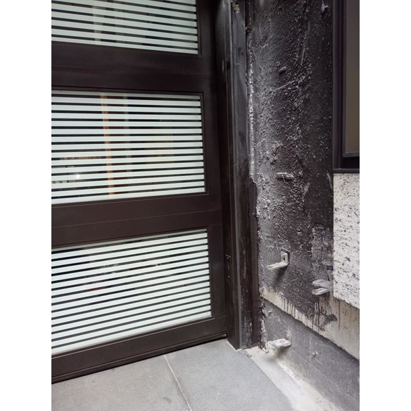 中和景安捷運站大樓車道門-按裝防水閘門-岳進興金屬門窗有限公司