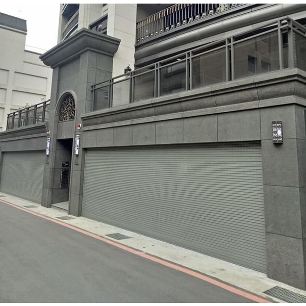 透氣防颱捲門窗,岳進興金屬門窗有限公司