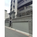 透氣防颱捲門窗 - 岳進興金屬門窗有限公司