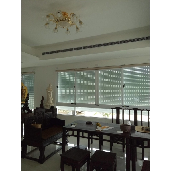 YC-40B透氣防颱捲門窗-岳進興金屬門窗有限公司