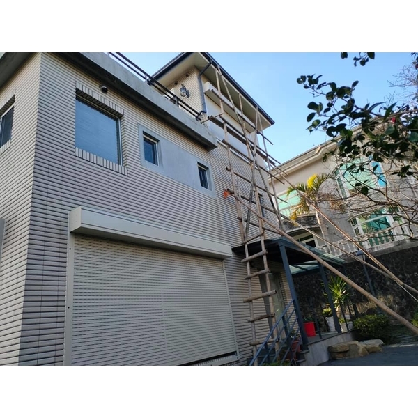 透氣防颱捲門窗-岳進興金屬門窗有限公司