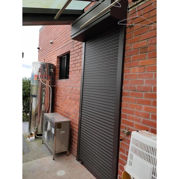 使用多年后又再追加的案例(位宜蘭三星鄉健富路農舍)-岳進興金屬門窗有限公司