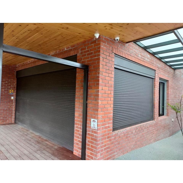 使用多年后又再追加的案例(位宜蘭三星鄉健富路農舍)-岳進興金屬門窗有限公司