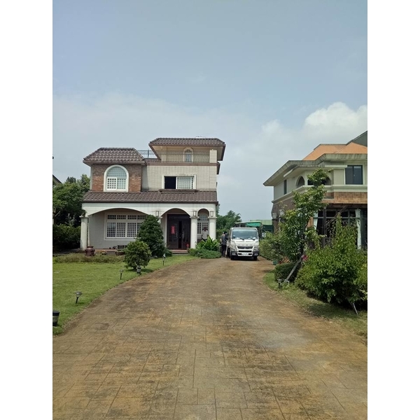 透氣防颱捲窗,岳進興金屬門窗有限公司