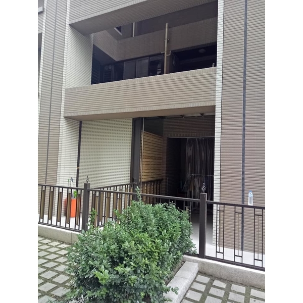 防颱透氣捲門窗-蘆洲希望城市-岳進興金屬門窗有限公司