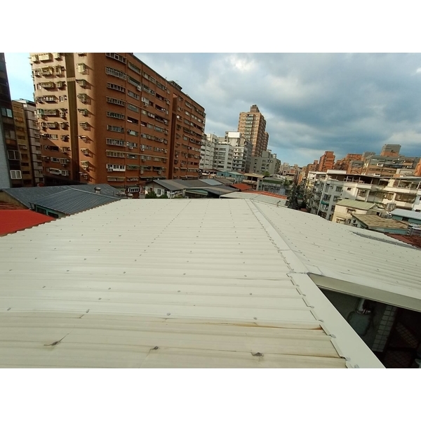 更新屋頂鐵皮-富祥鋼鋁企業社