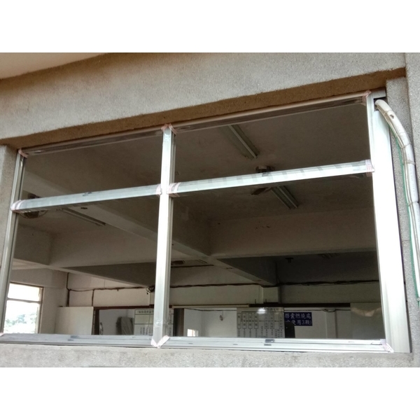 淋浴拉門-富祥鋼鋁企業社