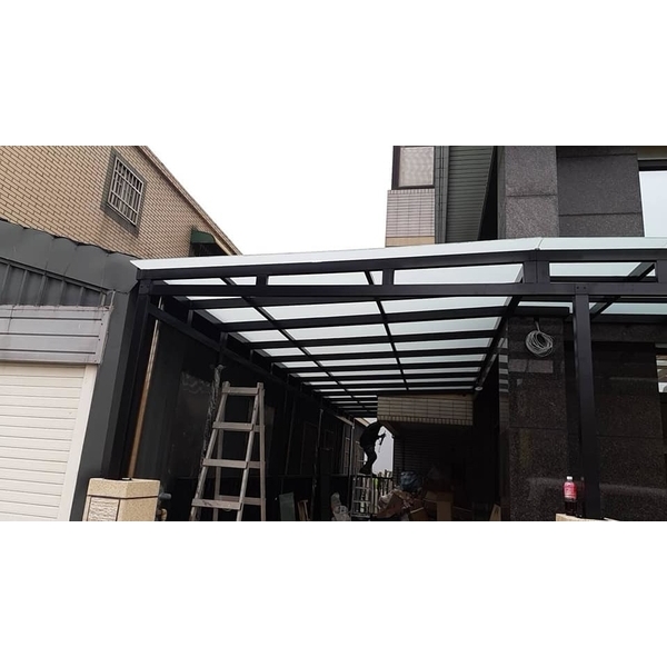 不銹鋼烤漆雨遮＆膠合玻璃-富祥鋼鋁企業社