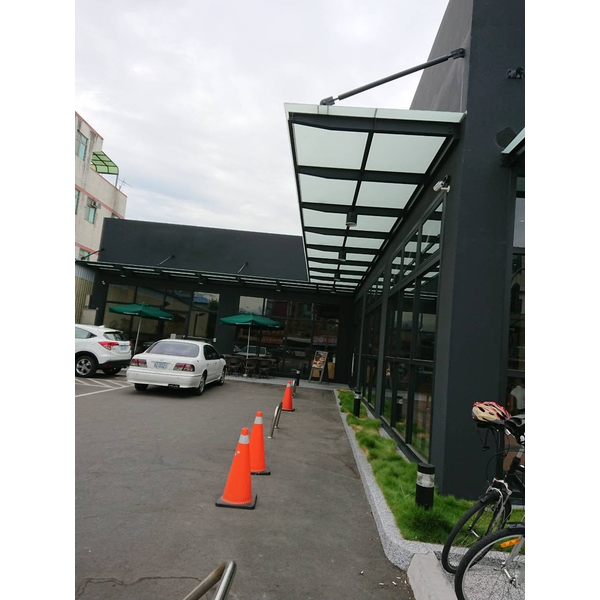 懸吊雨遮,益祿裝潢有限公司