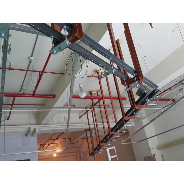 活動隔屏施工-槽鐵補強,強盛家室內裝修有限公司