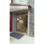 鍍鈦玻璃自動門 - 極鑫自動門