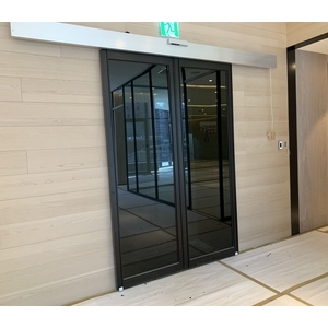 麗晶花園廣場自動門