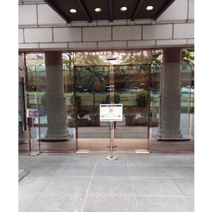 手推門更改成雙開自動門