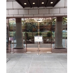 手推門更改成雙開自動門 - 極鑫自動門