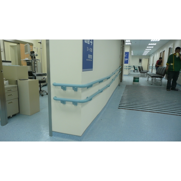 防撞圓型扶手 防撞圓型扶手,漣贏企業有限公司