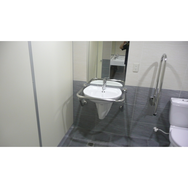 無障礙廁所,漣贏企業有限公司