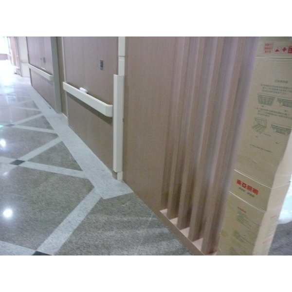 防撞扁形扶手 防撞扁形扶手,漣贏企業有限公司