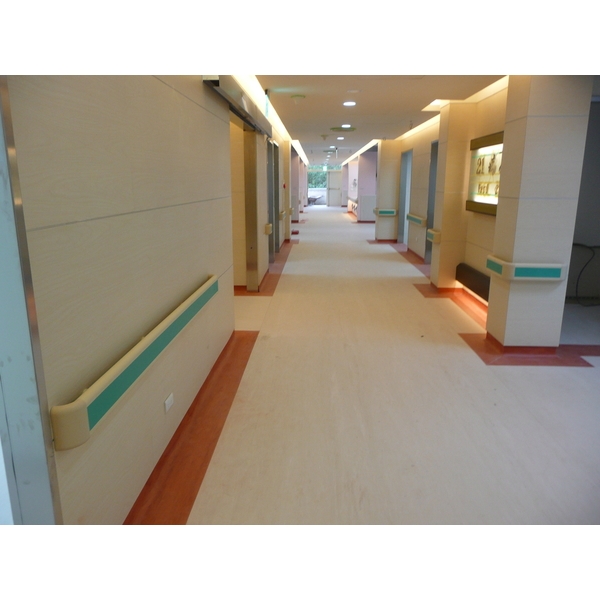 防撞扁形扶手 防撞扁形扶手,漣贏企業有限公司