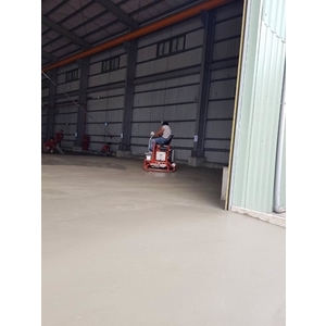 座騎式鏡面整體粉光